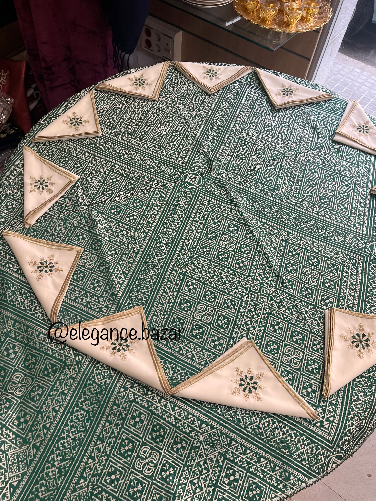 MANTEL TERZ VERDE + 8 SERVILLETAS